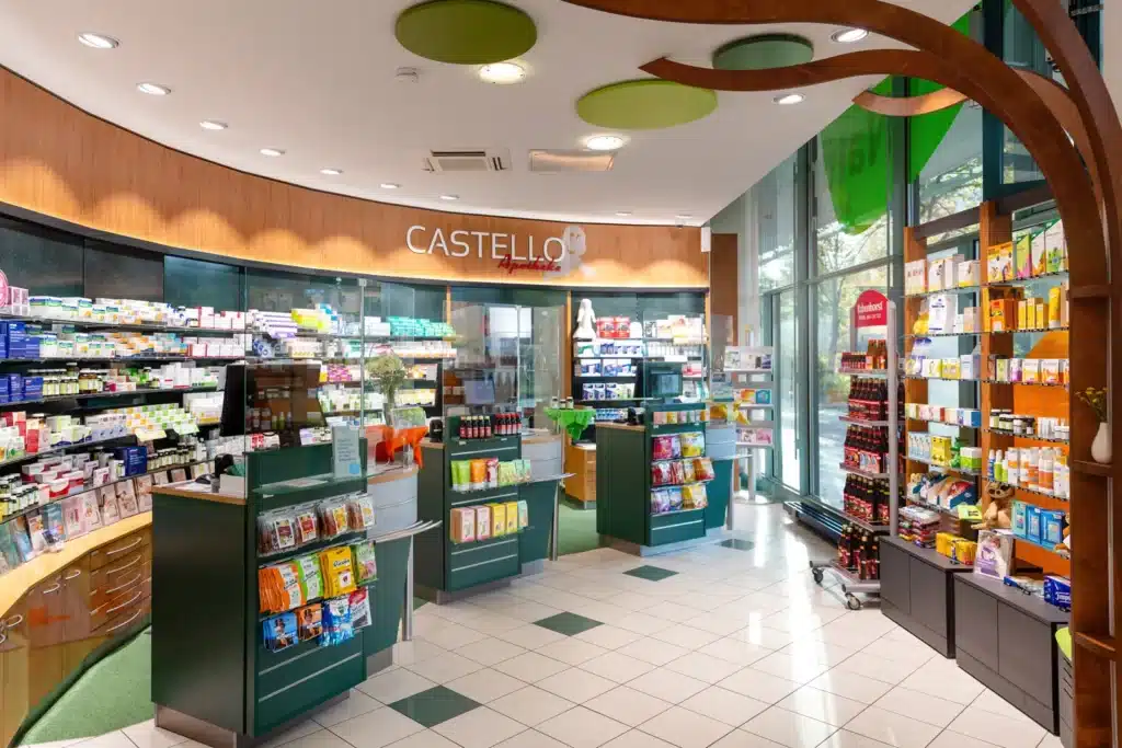 Castello Apotheke von innen