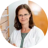 Katrin Kreussel – Castello Apotheke Team